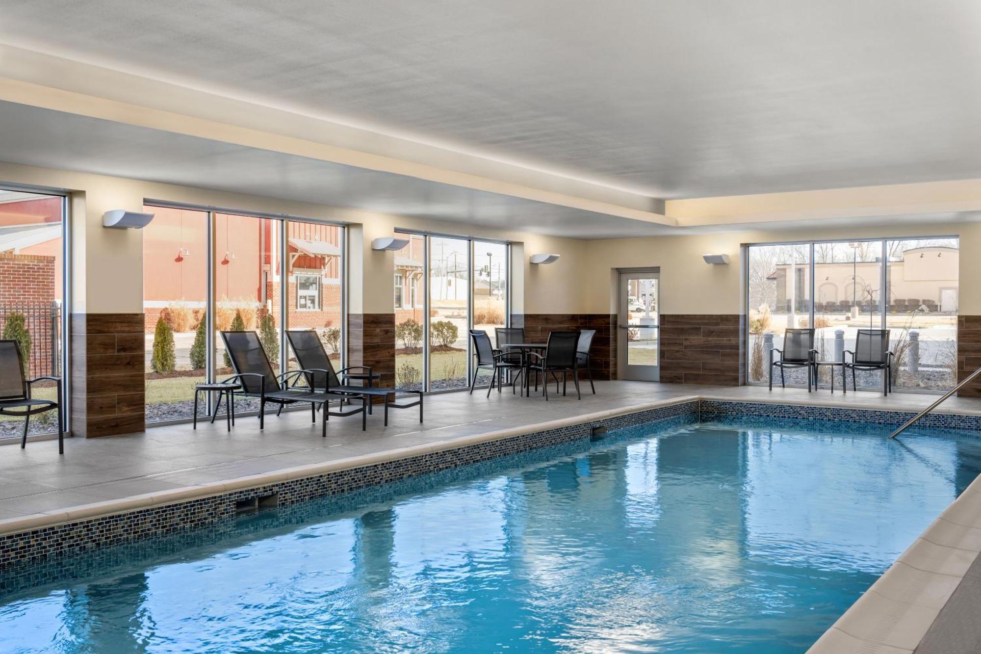 Fairfield By Marriott Inn & Suites Cape Girardeau Exterior photo